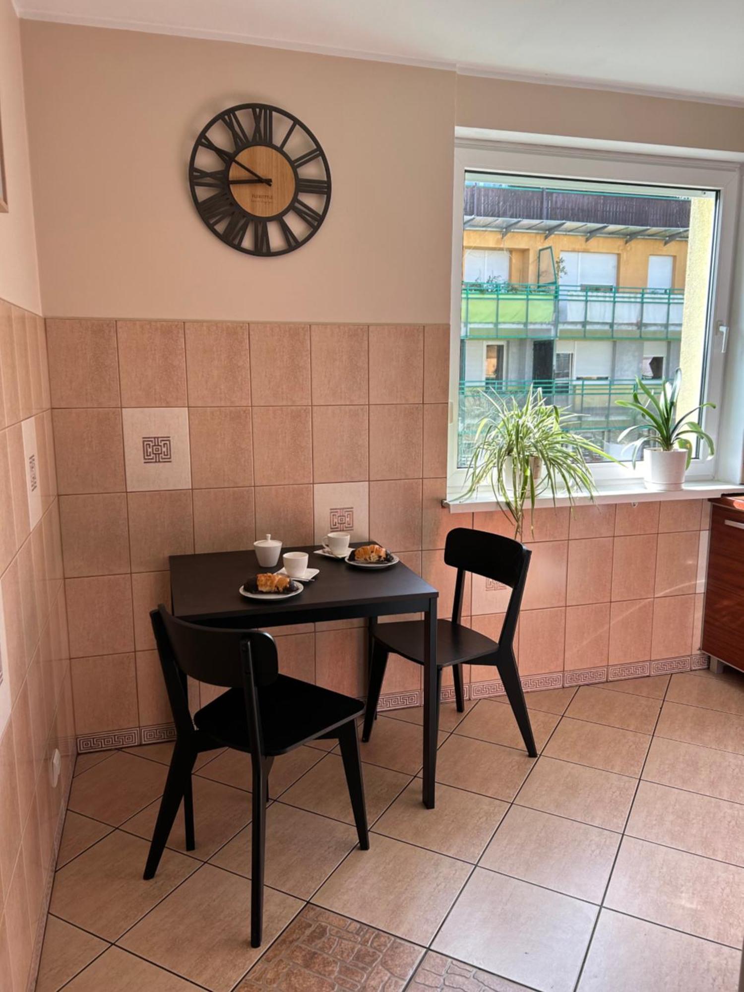 Rodzinny Apartament Blisko Hali Stulecia I Zoo Wroclaw Exterior photo